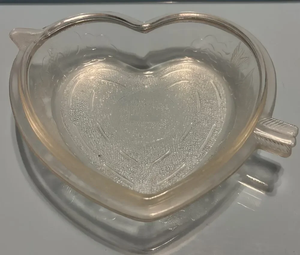 Vintage Safe Bake Heart Shape Glass PIE Dish Cupid Arrow Valentines 8” X 7” Dia.